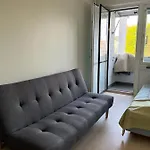 A Bright Apartment Near Metro With A Balcony